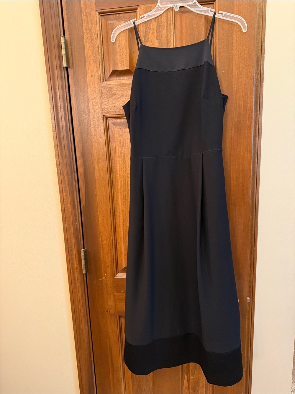 Banana Republic Elegant Classic Black Spaghetti-Strap Midi Dress A-line 6 Tall